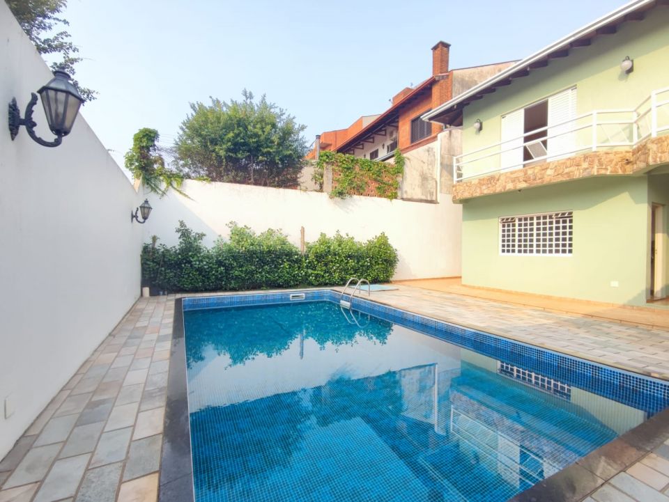 Sobrado à venda - Bairro Jardim Presidente