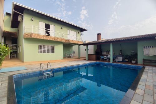 Sobrado à venda - Bairro Jardim Presidente