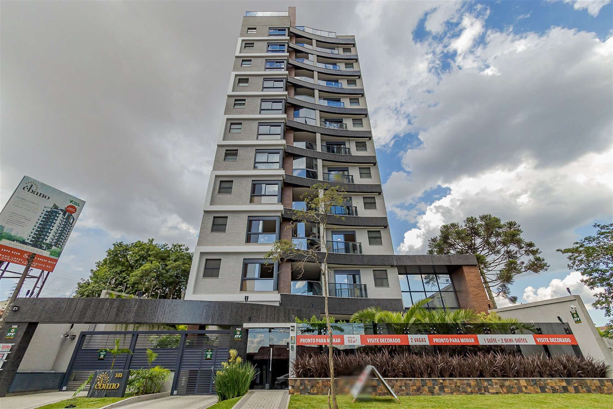 Residencial Ébano 3 dormitórios e 2 vagas no Cristo Rei