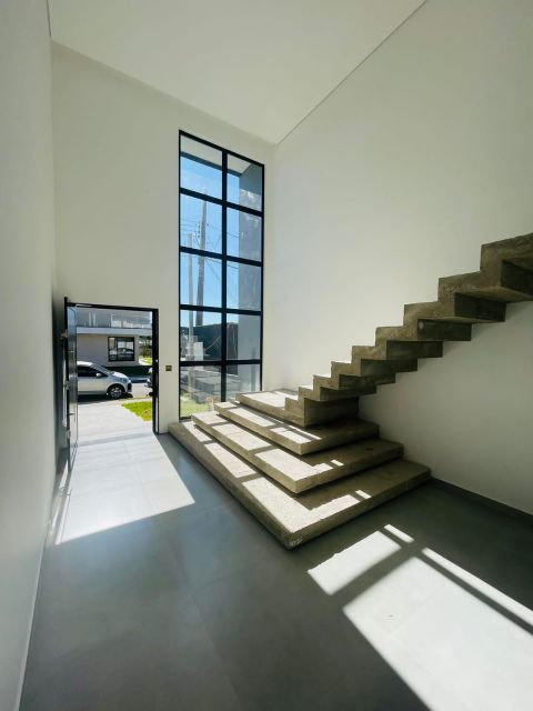 Casa Alto Padrão em Condomínio Umbara