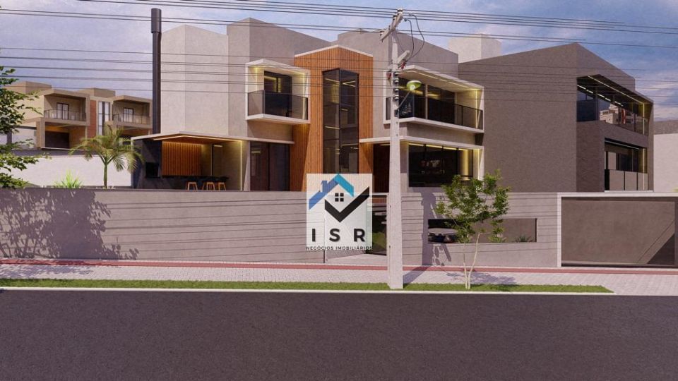 LINDISSIMO SOBRADO TRIPLEX