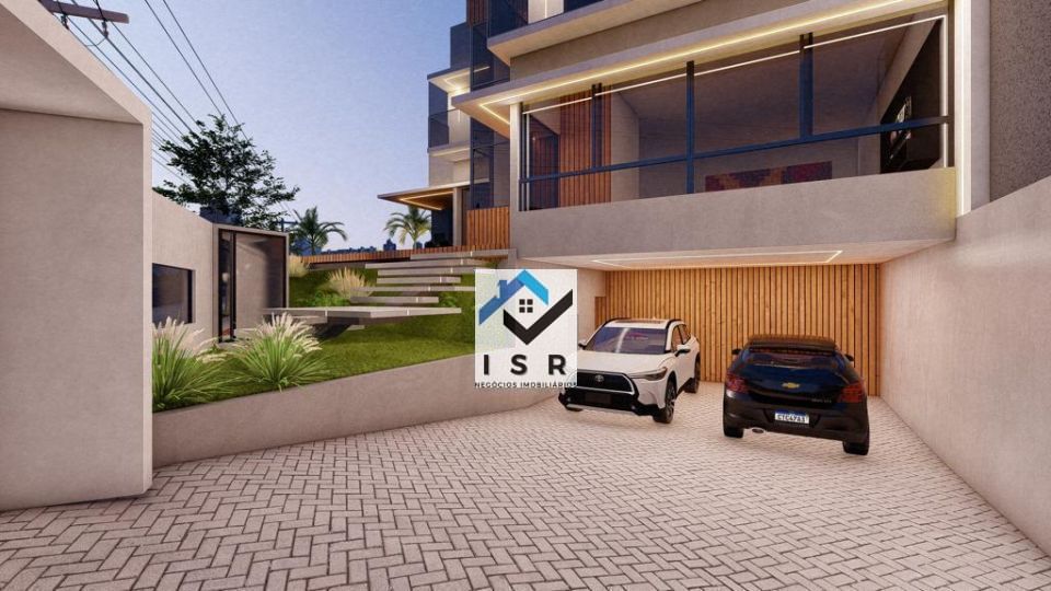 LINDISSIMO SOBRADO TRIPLEX