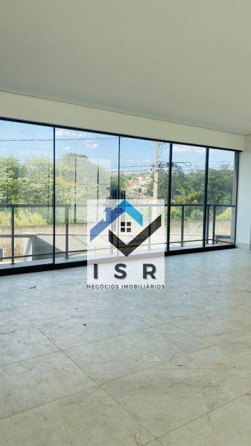 LINDISSIMO SOBRADO TRIPLEX