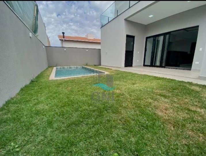 CASA A VENDA - CONDOMINIO ARANGUA