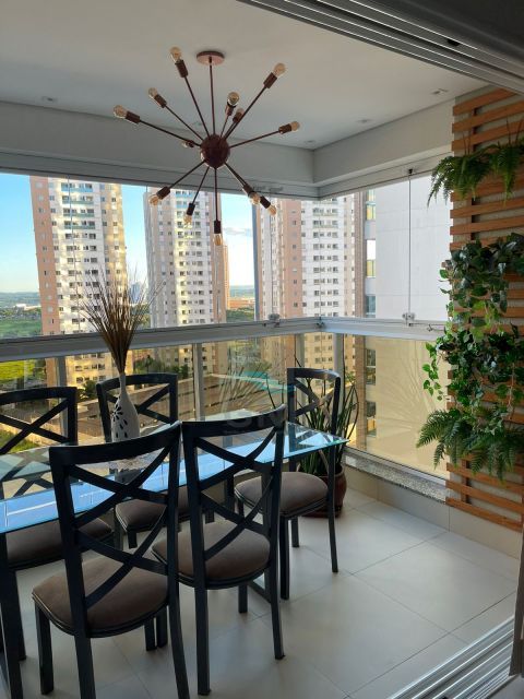 APARTAMENTO A VENDA - KENSINGTON GARDENS