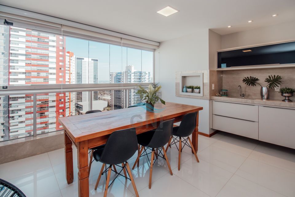 APARTAMENTO À VENDA  - EDIFICIO FERNANDO PESSOA