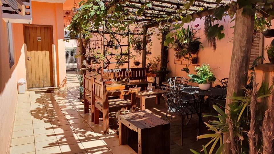 CASA  A VENDA -  JARDIM CARAVELLE