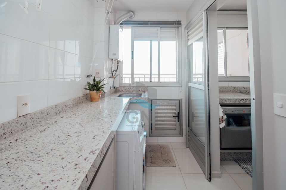 APARTAMENTO À VENDA  - EDIFICIO FERNANDO PESSOA