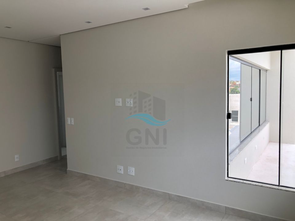 CASA A VENDA - CONDOMINIO PARQUE TAUA-TANGARA