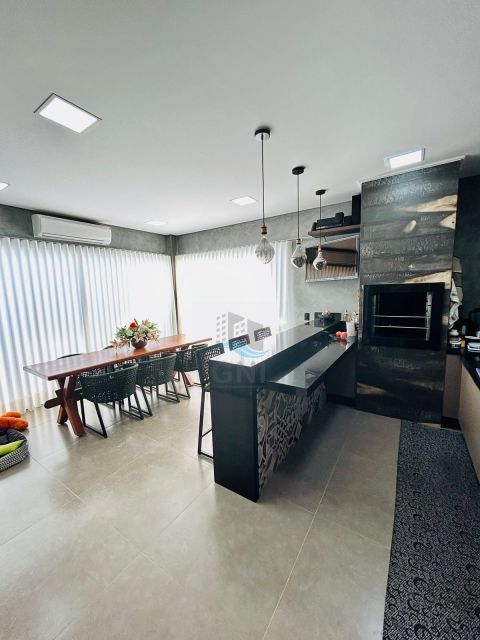 CASA A VENDA - ROYAL BOULEVARD IBIPORA