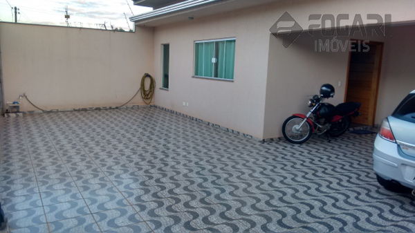 Casa - Assobradada Lindóia
