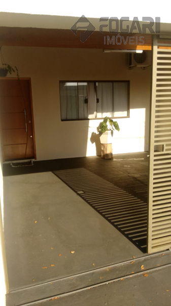 Casa - Geminada Jardim Prefeito Milton Menezes