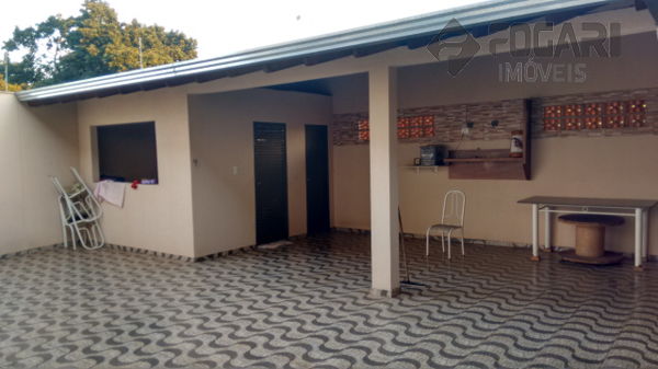 Casa - Assobradada Lindóia