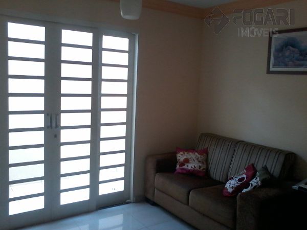 Casa - Sobrado padrão Santa Rosa