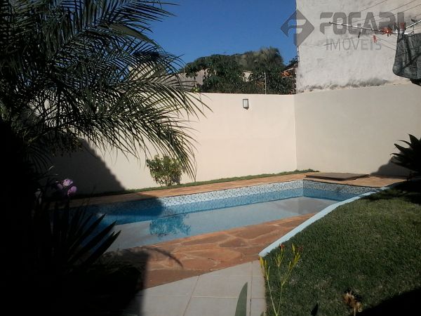 Casa - Sobrado padrão Santa Rosa