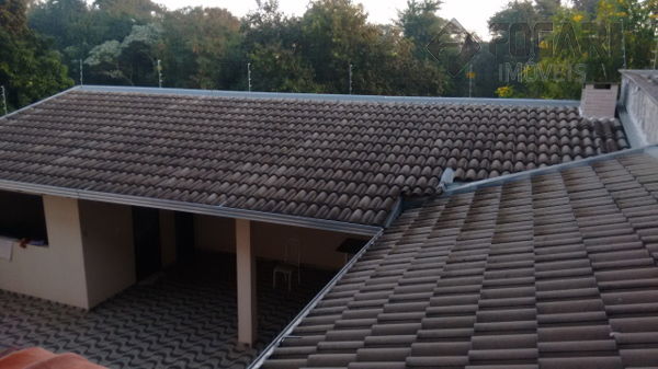 Casa - Assobradada Lindóia