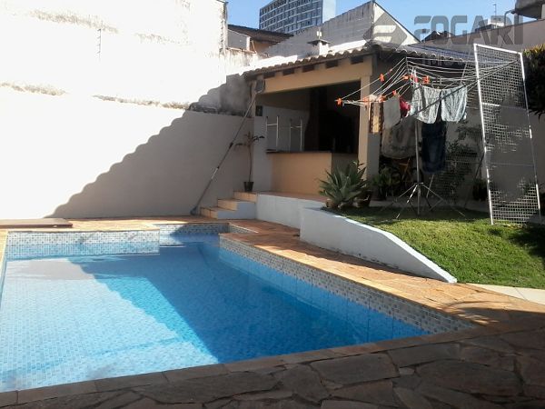 Casa - Sobrado padrão Santa Rosa