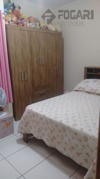 Casa - Geminada Jardim Prefeito Milton Menezes
