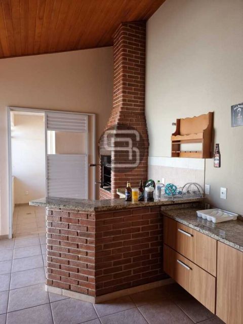 CASA TÉRREA COM MEZANINO NO CONDOMÍNIO RESIDENCIAL HAVANA