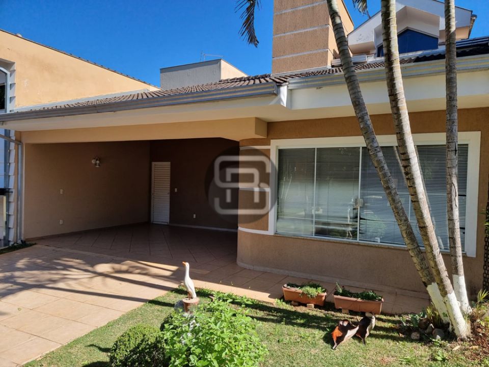 CASA TÉRREA COM MEZANINO NO CONDOMÍNIO RESIDENCIAL HAVANA
