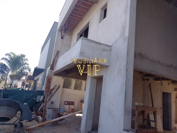 Casa - Condomínio Araçari